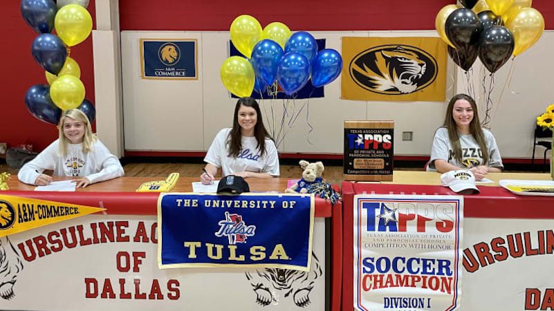 Addison Higgins of Ursuline signs with Texas A&M – Commerce