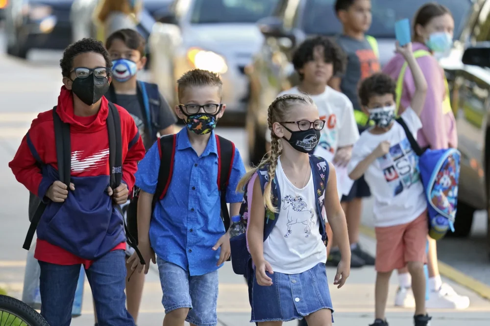 As Mask Mandates Rage, Texas School Districts Look for Solutions