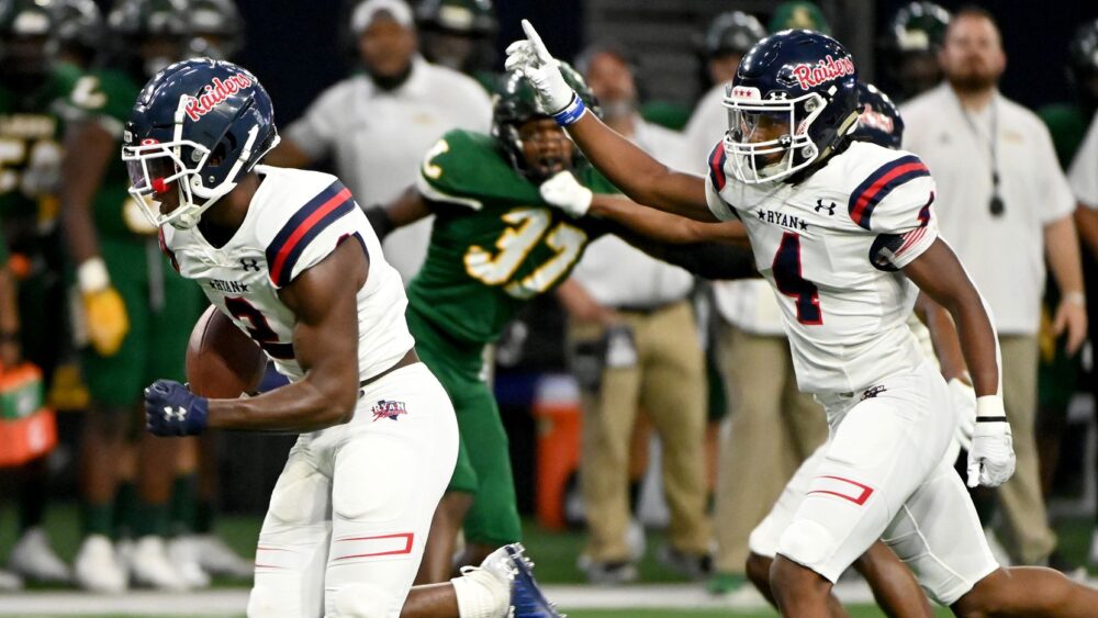 Denton Ryan Defeats Longview in First Jerry Jones Classic at the Star in Frisco