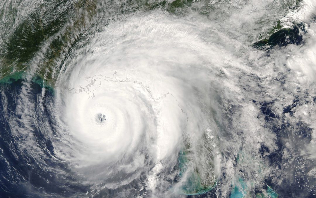 El huracán Nicholas toca tierra en Texas