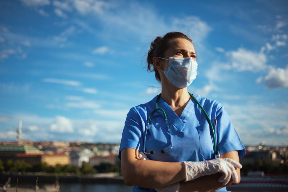 Texas Nurses Quit at Alarming Rates; Job Openings Soar
