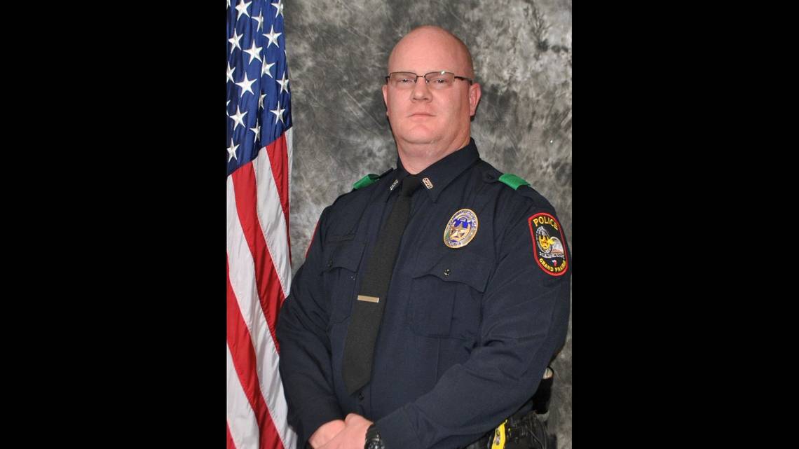 Grand Prairie Officer COVID Death