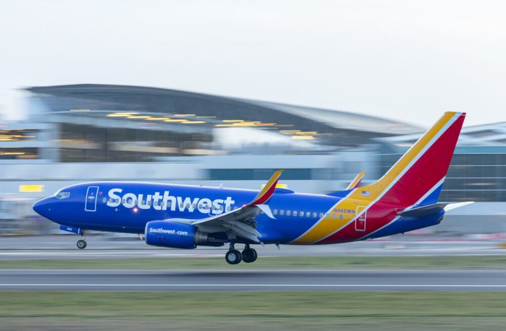 Southwest Airlines Will Not Fire Employees Who Apply for Vaccine Exemptions