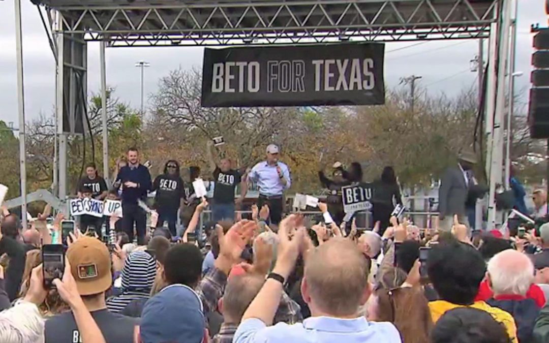 Beto O’Rourke Urges Residents to Reject Greg Abbott