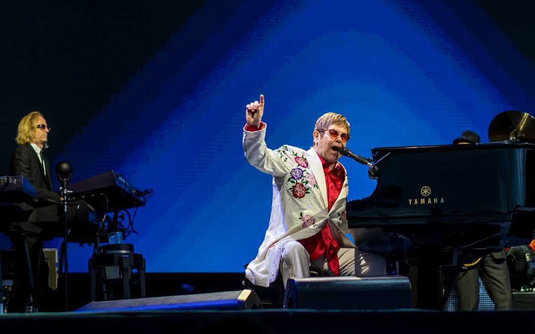 Elton John Brings “Yellow Brick Road” to Dallas