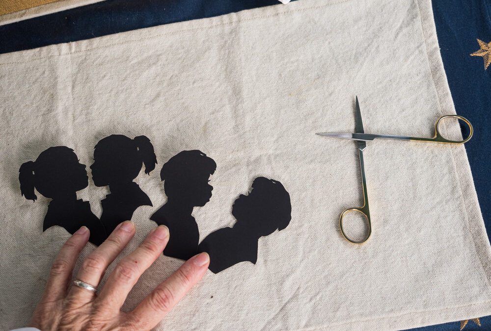 Silhouette Artist Brings Handcrafted Tradition this Christmas Season