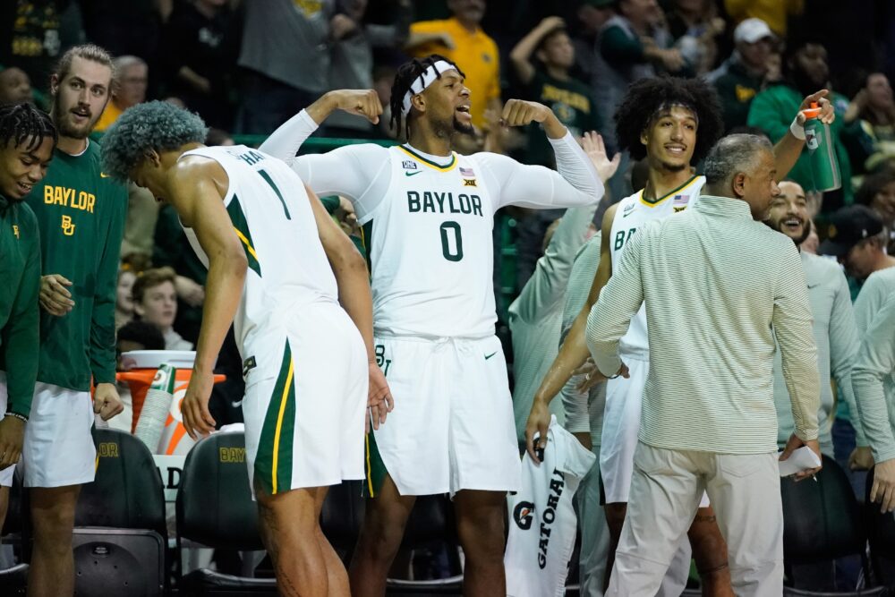 Baylor Basketball Remains No. 1, Four Texas Schools in Top 25