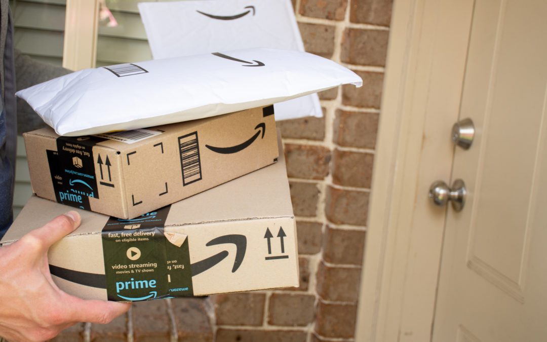 Amazon Experiences Outages, Affecting Holiday Deliveries