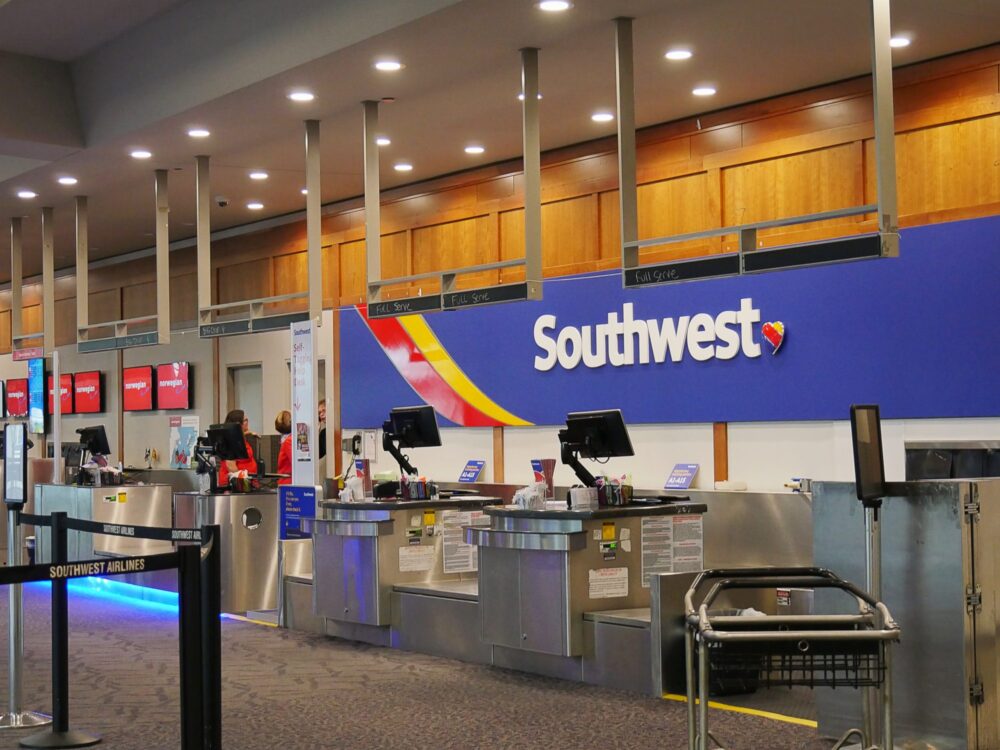 Southwest Cancels Hundreds of Weekend Flights