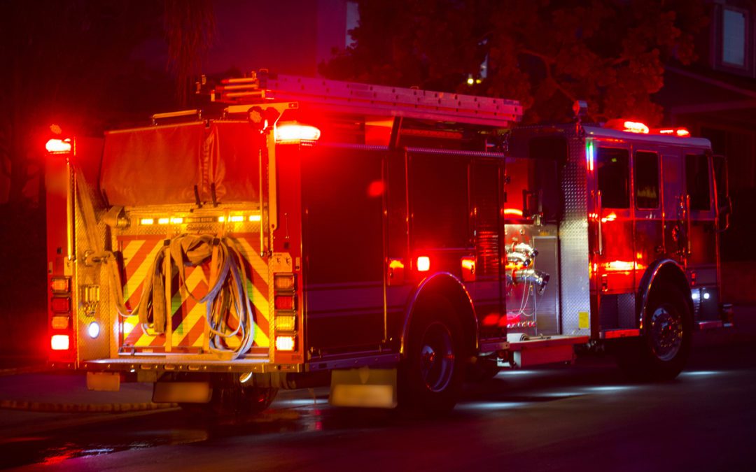 Incendio de Dallas tarda cuatro horas en extinguirse