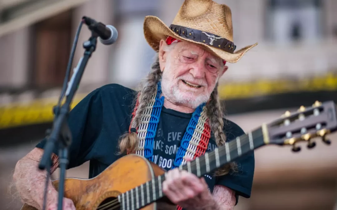 Willie Nelson’s Outlaw Music Festival Tour to Come to Dallas