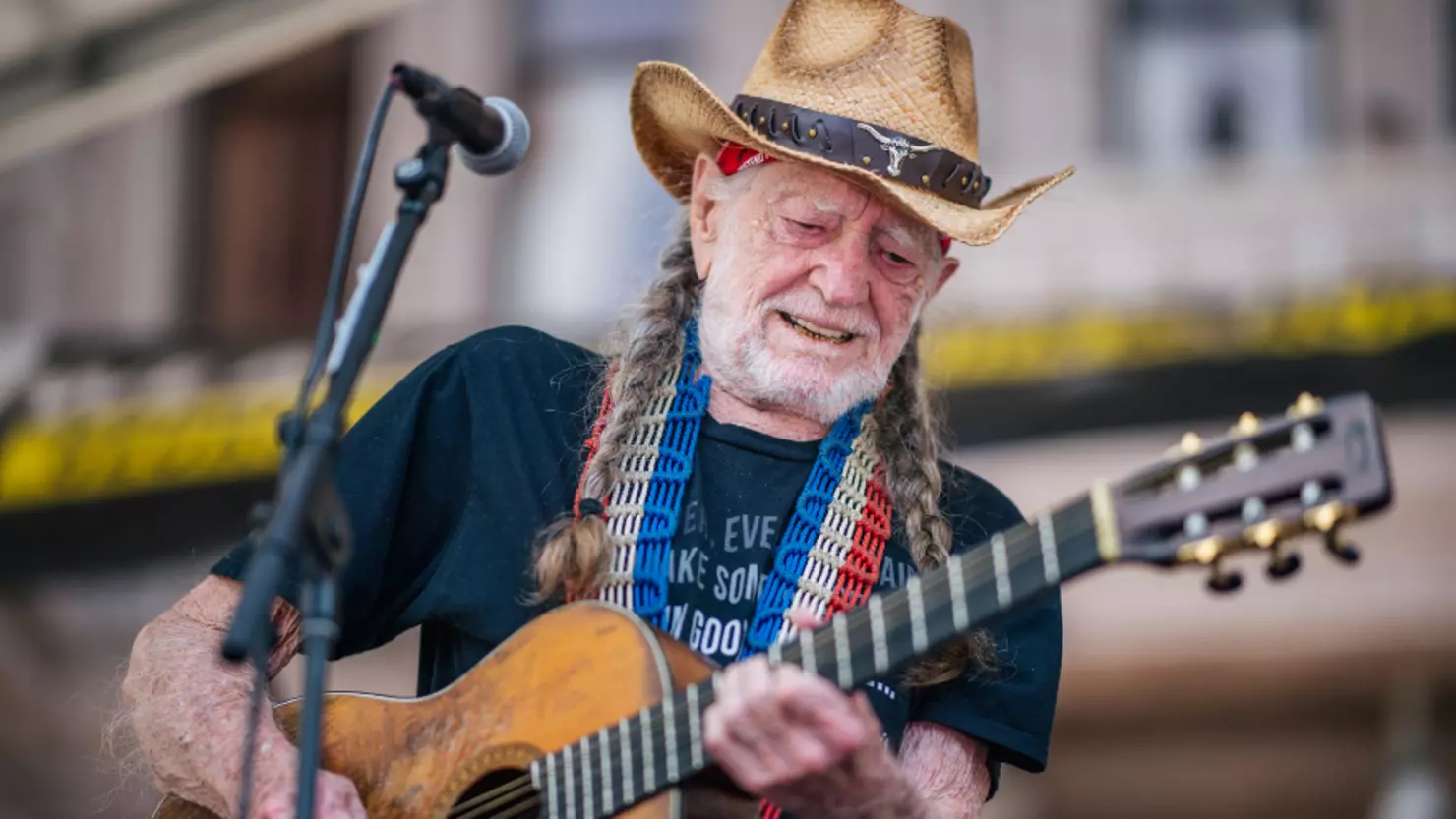 Willie Nelson Outlaw Music Festival Tour Is Coming to Dallas