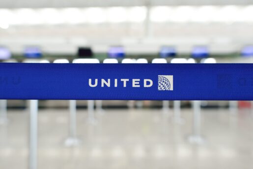 United Airlines Employees Who Were Vaccine-Exempt Can Return to Work