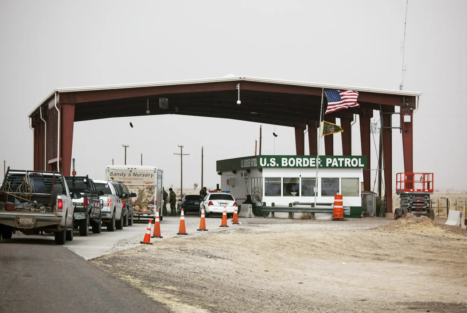 Border checkpoint