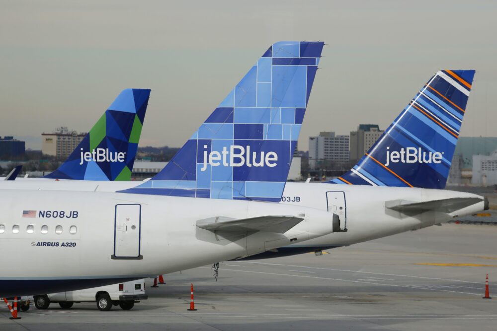 JetBlue Makes Offer to Buy Spirit Airlines