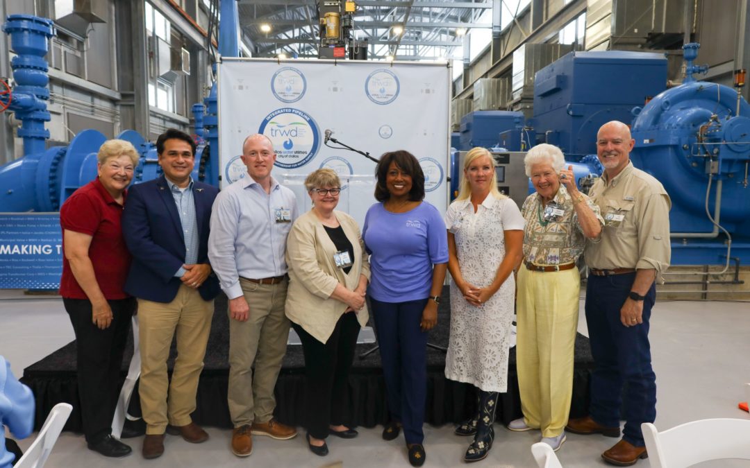 Dallas Water Utilities celebra nuevo proyecto de tubería