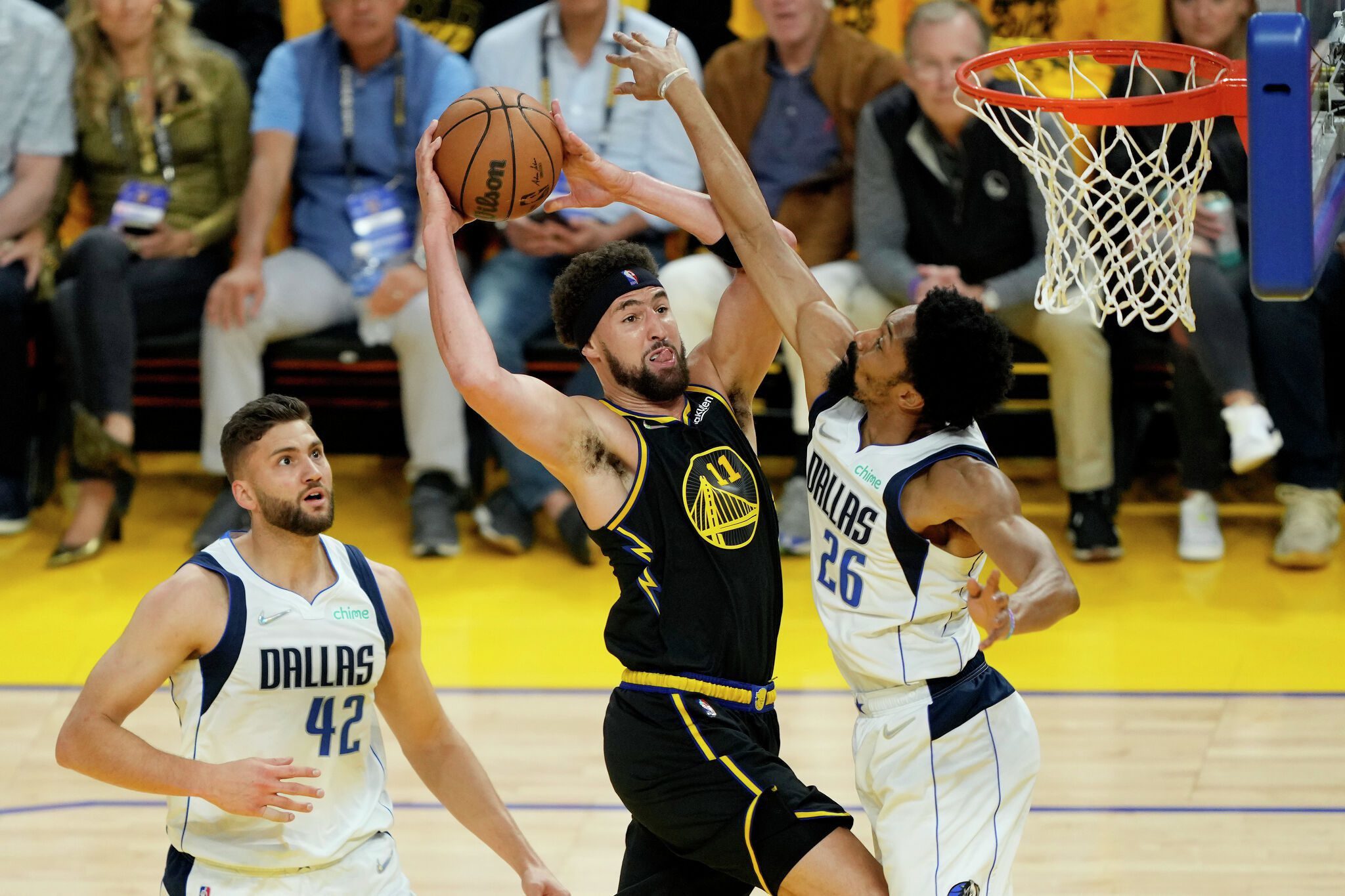 Mavericks Season Ends with Game 5 Loss to Golden State