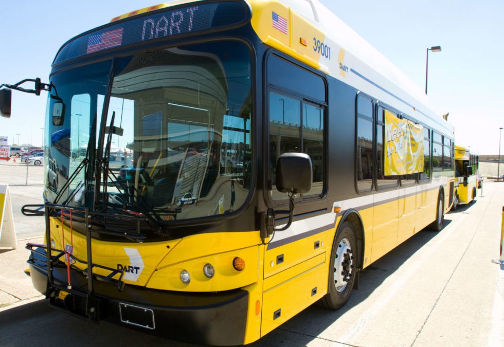 DART cambia las frecuencias de las rutas debido a la escasez de operadores de autobuses