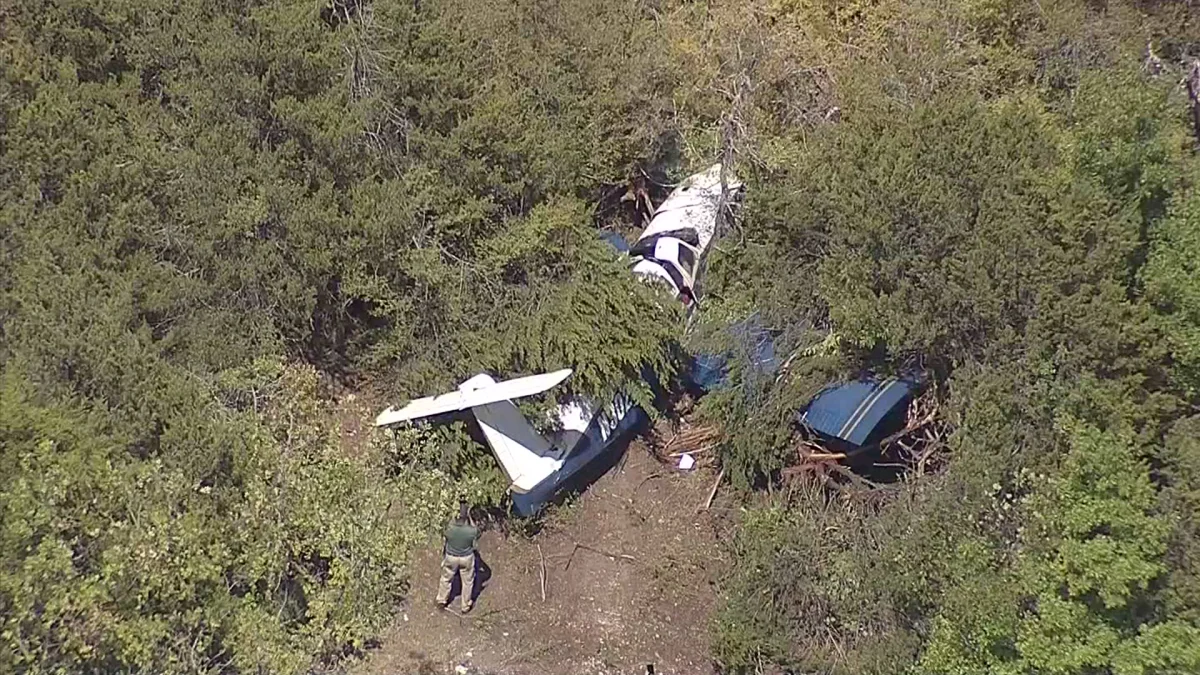 Piper Aircraft Crashes Near Dallas Executive Airport