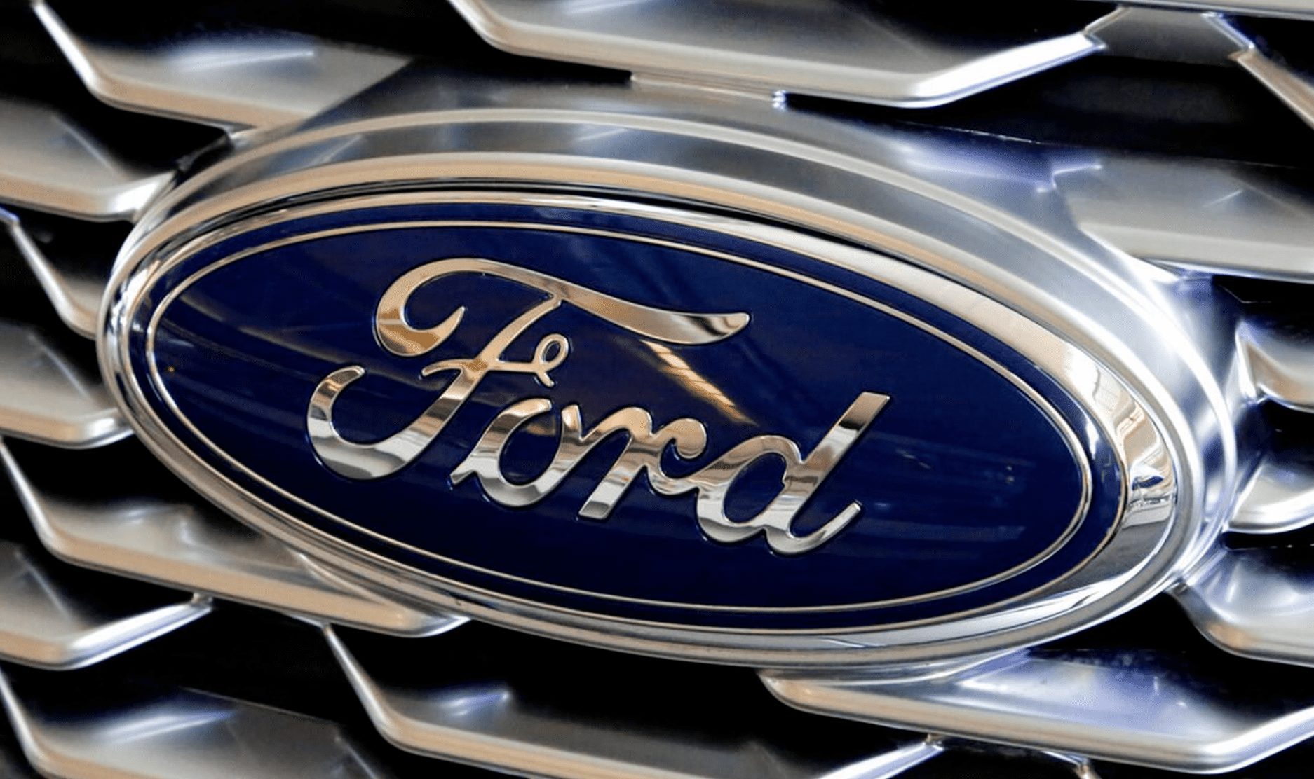 Ford Expands SUV Recall Over Engine Fires