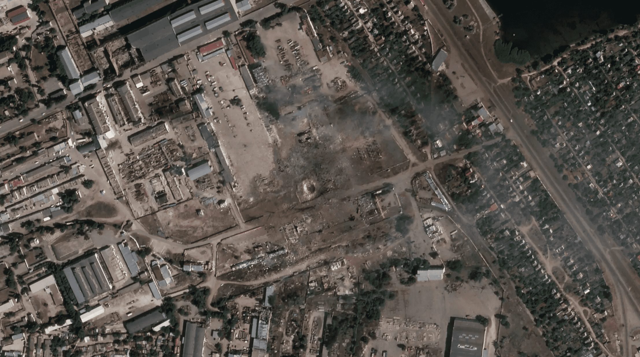 Ukraine Destroys Russian Ammo Depots