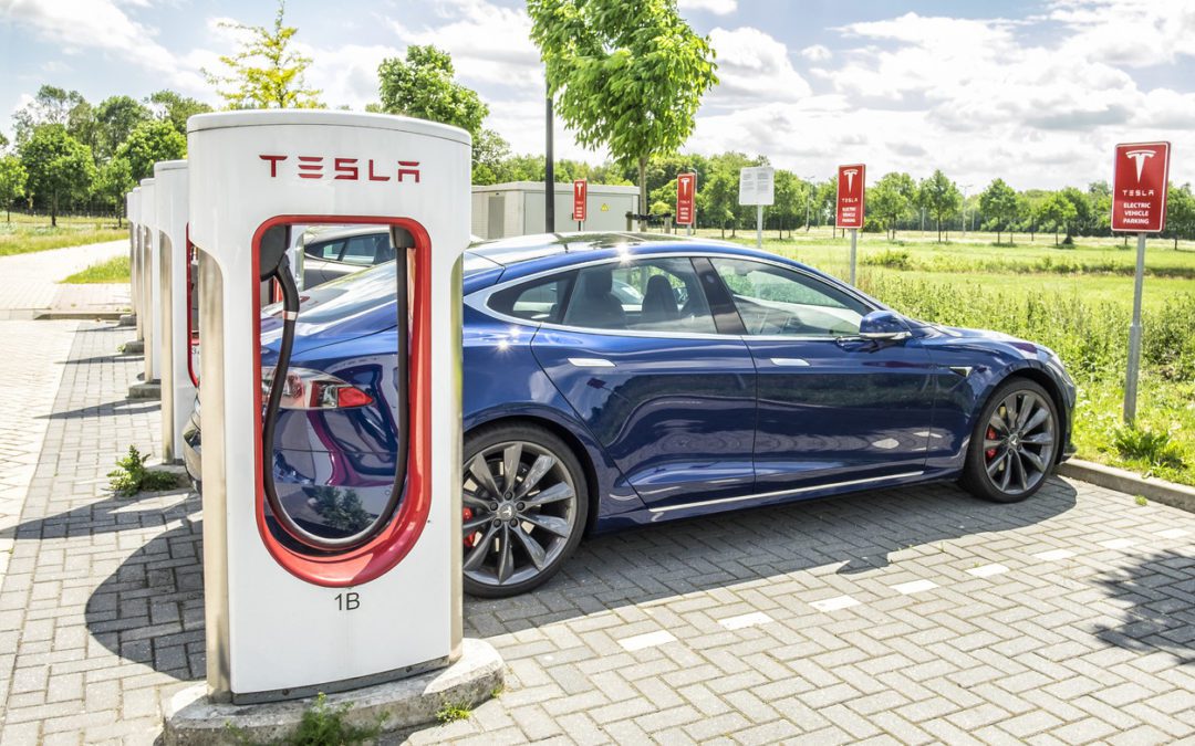 Tesla Providing Discounted Rates to Support Power Grid