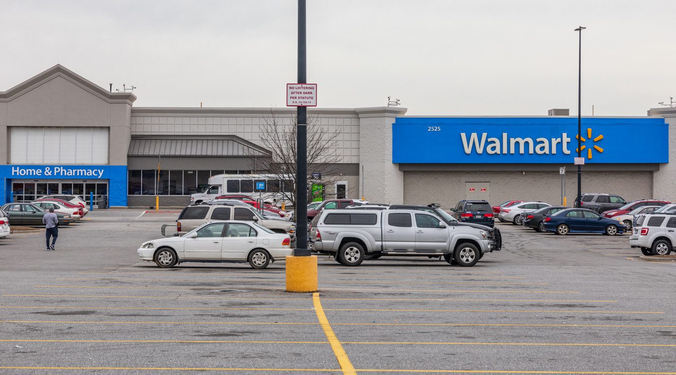 Paxton to Investigate Walmart Opioid Sales