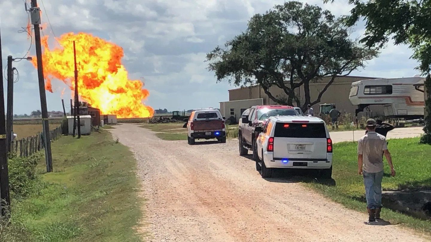 Residents Evacuated After Texas Pipeline Explodes