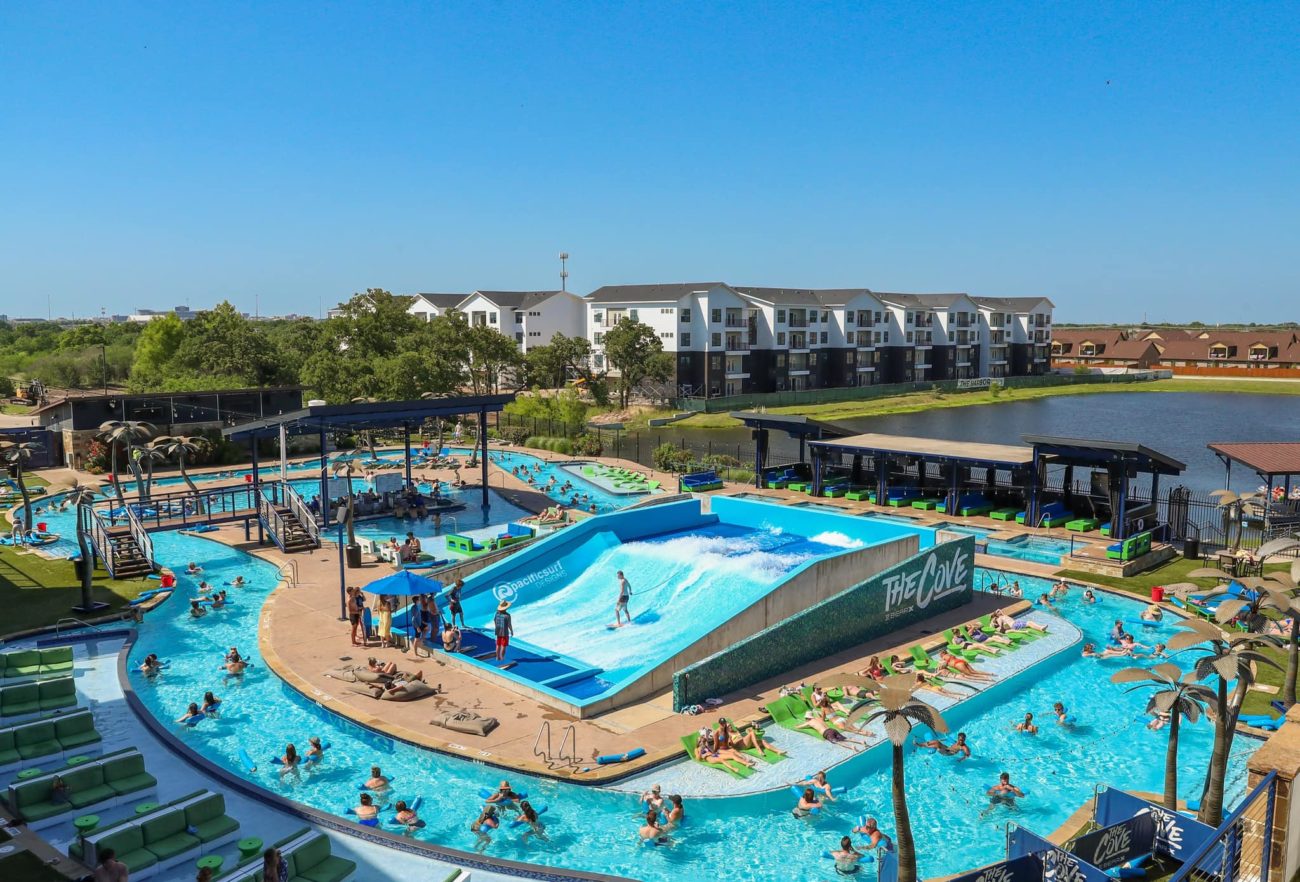 Customers Flood Texas Adults-Only Waterpark