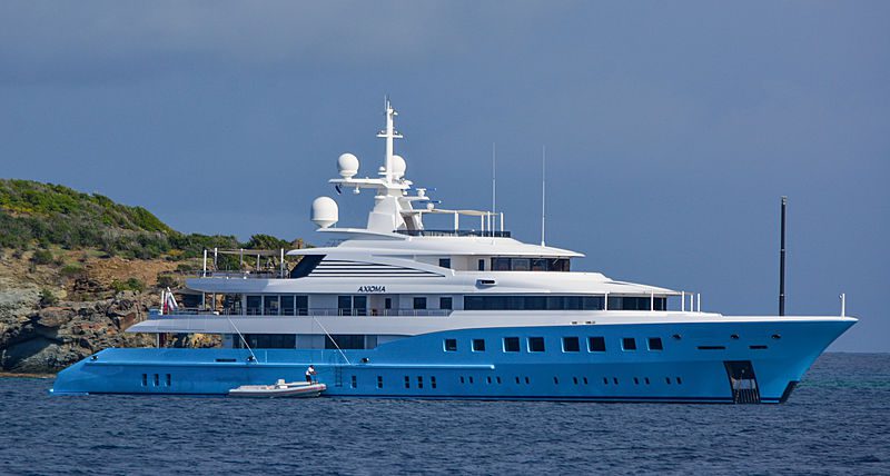 Seized Russian Superyacht Sold at Auction
