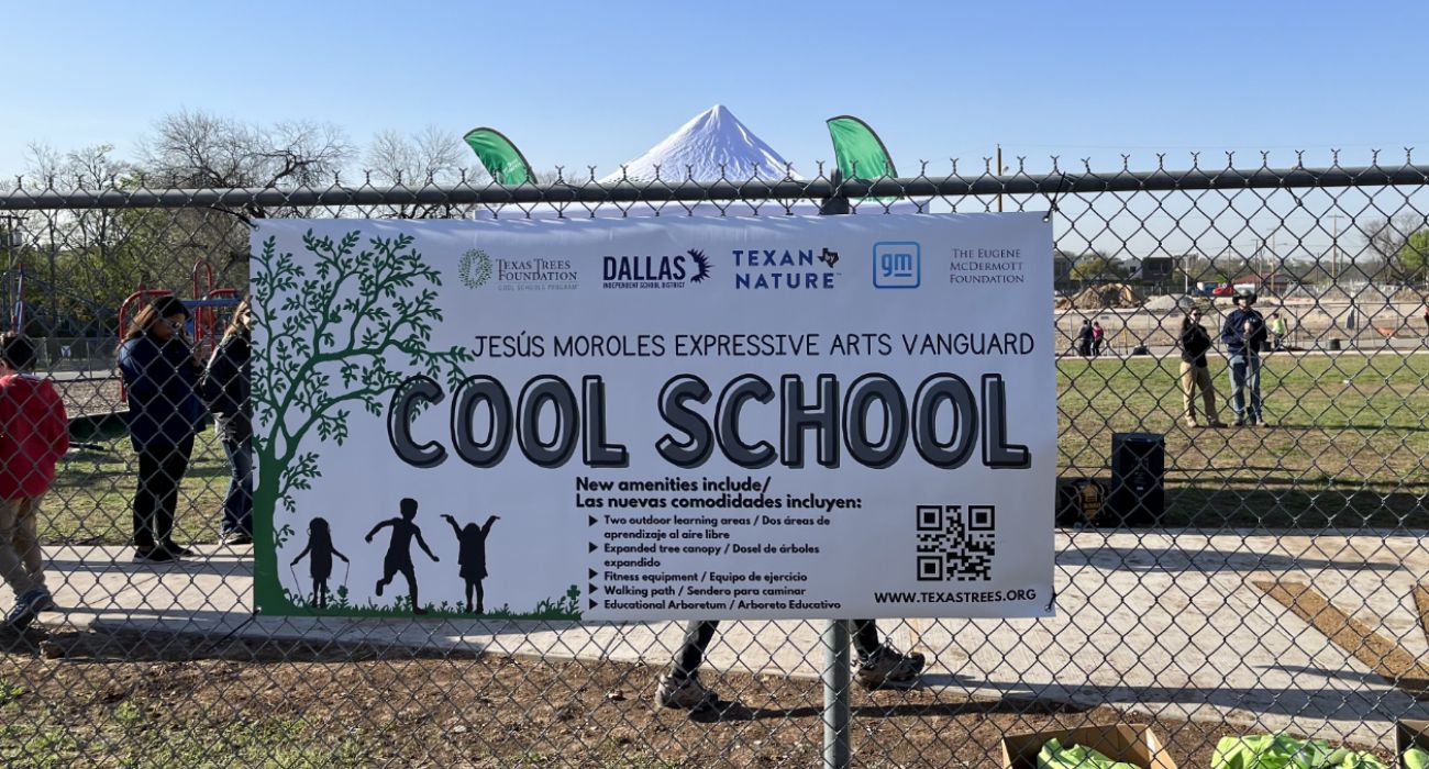 Texas Tree Foundation Makes 'Cool Schools'