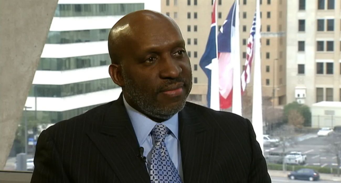 Controversial Dallas City Manager Gets Raise