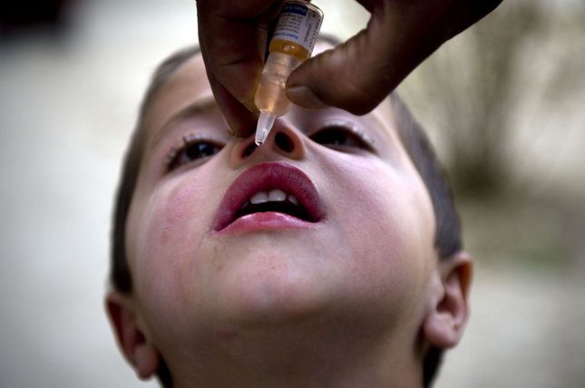 Polio Booster Offered in London