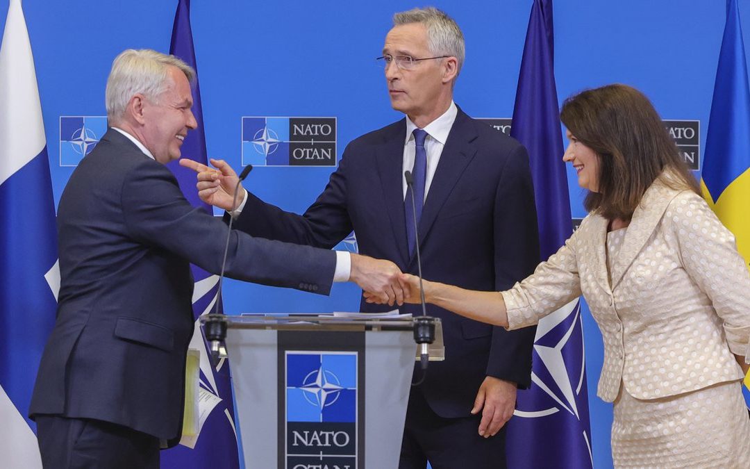 Senate Backs Finland, Sweden for NATO