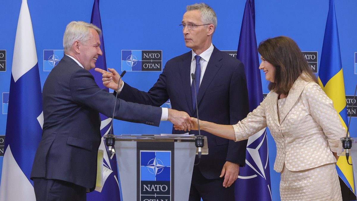Senate Backs Finland, Sweden for NATO