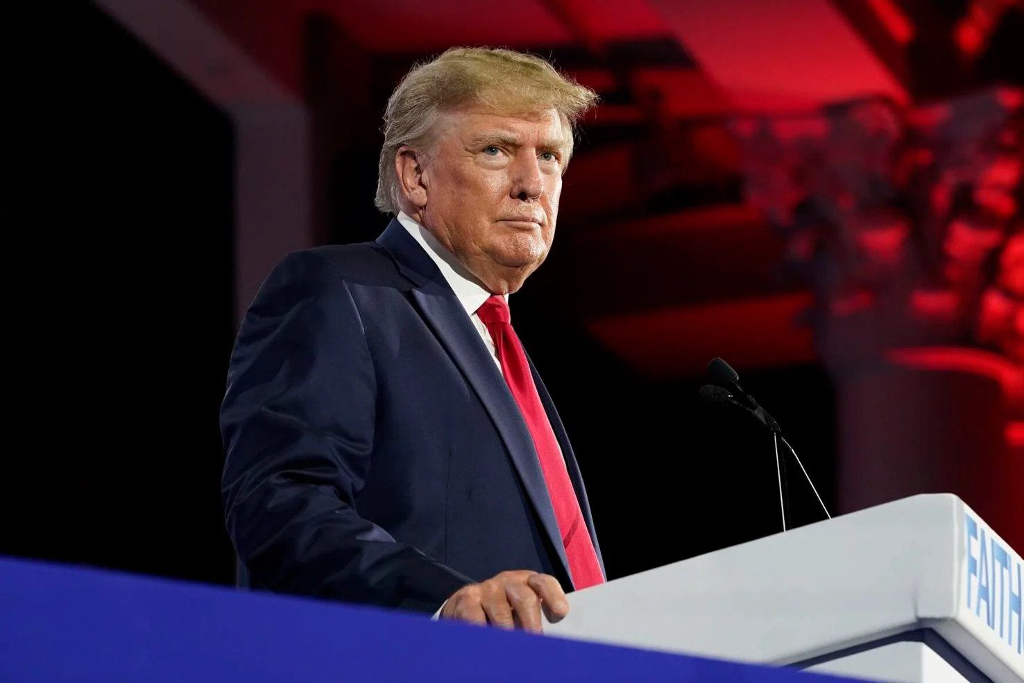 Poll: Americans Skeptical of DOJ's Motives in Trump Raid