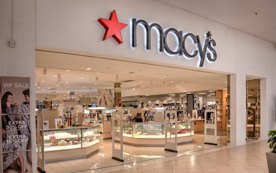 Macy’s Cuts Profit Forecast Due to Inflation