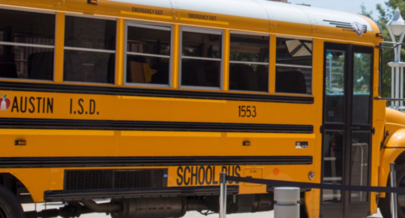 Texas School Buses Running Without A/C