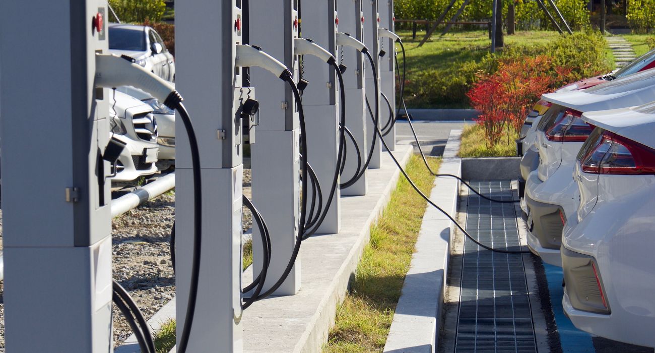 Texas Building Electric Vehicle Charging Stations