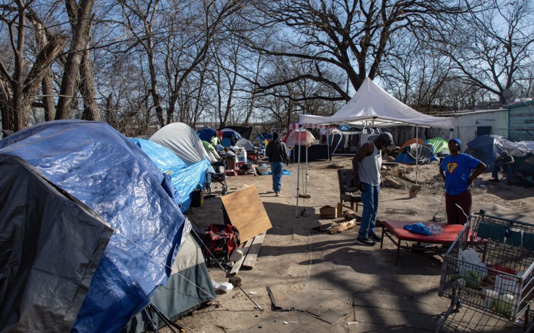 Poll: Minorities Believe Dallas Homelessness and Vagrancy is a ‘Serious Problem’