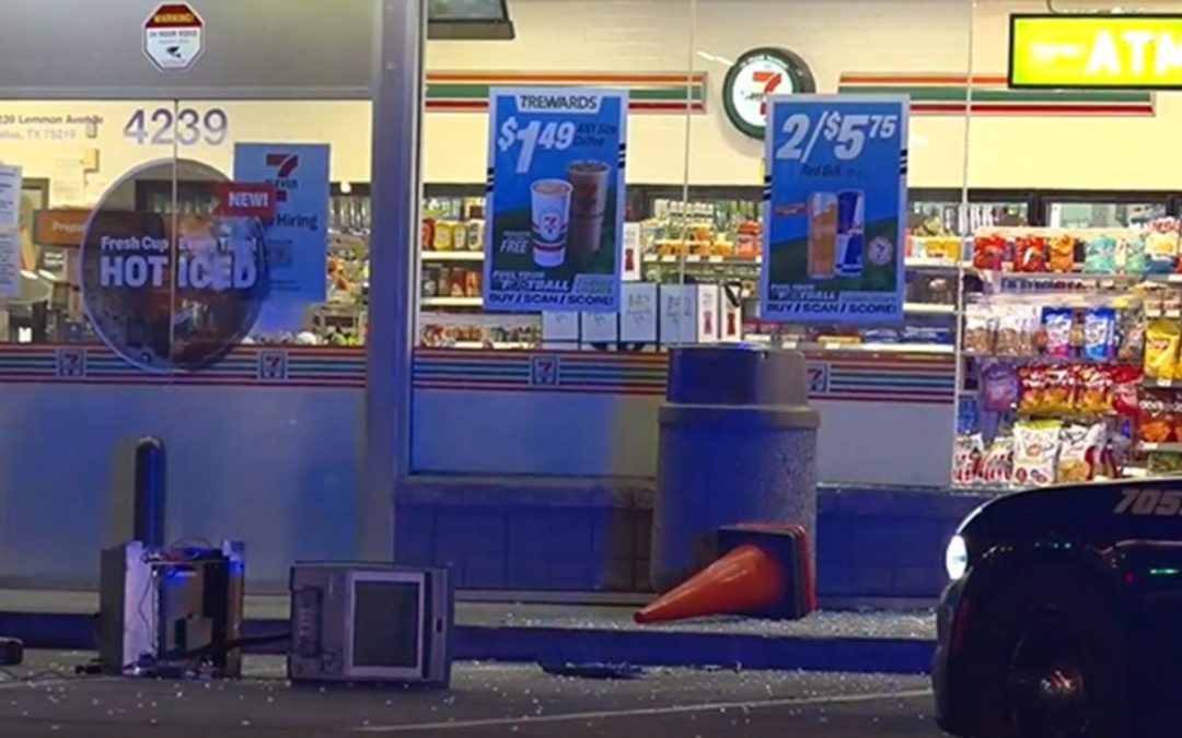 Police Seek Thieves in 7-Eleven ATM Theft
