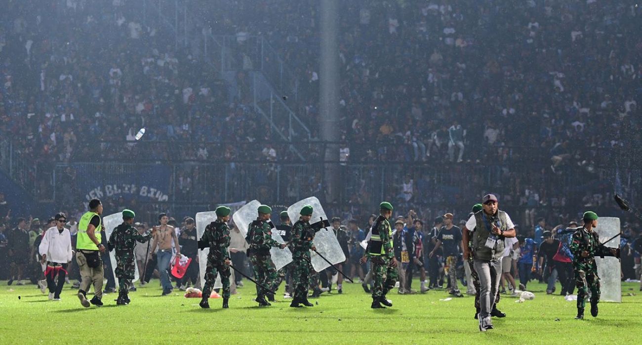 Indonesia Investigating Deadly Stampede at Soccer Match