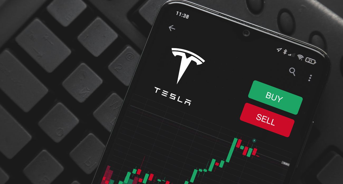 Tesla 3Q Profit Doubles to $3.29B
