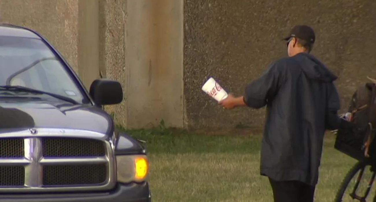Dallas to Fine People, Panhandlers Standing on Medians