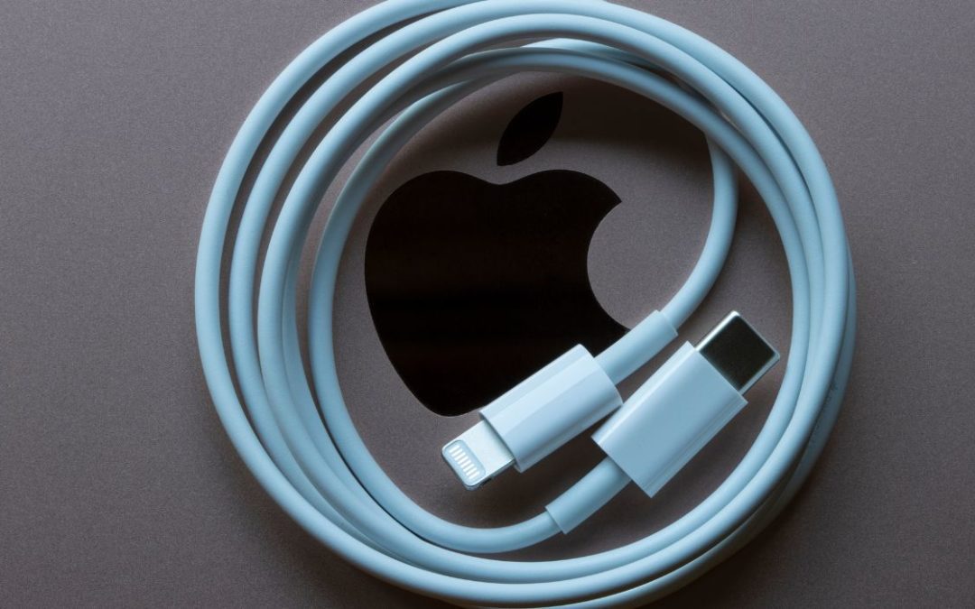 Apple Plans to Comply with EU Common Charger Law