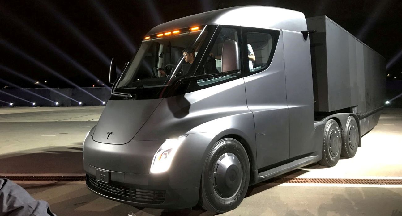 Tesla Set to Deliver Battery-Powered Semi-Trucks to PepsiCo