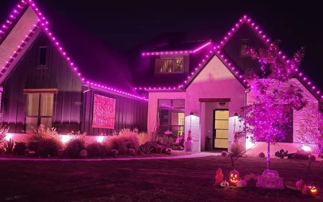 Texas Woman ‘Pinks Out’ House for Breast Cancer Awareness