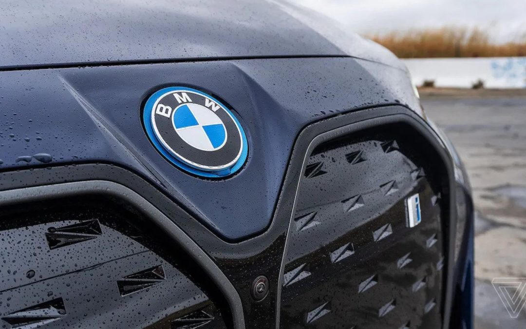 BMW Plans EV Battery Factory in U.S.