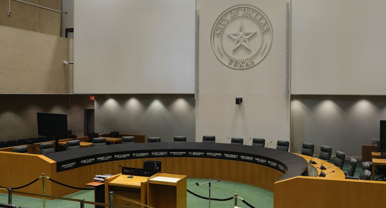 Dallas City Council Debates Fiscal Transparency, Holiday Pay