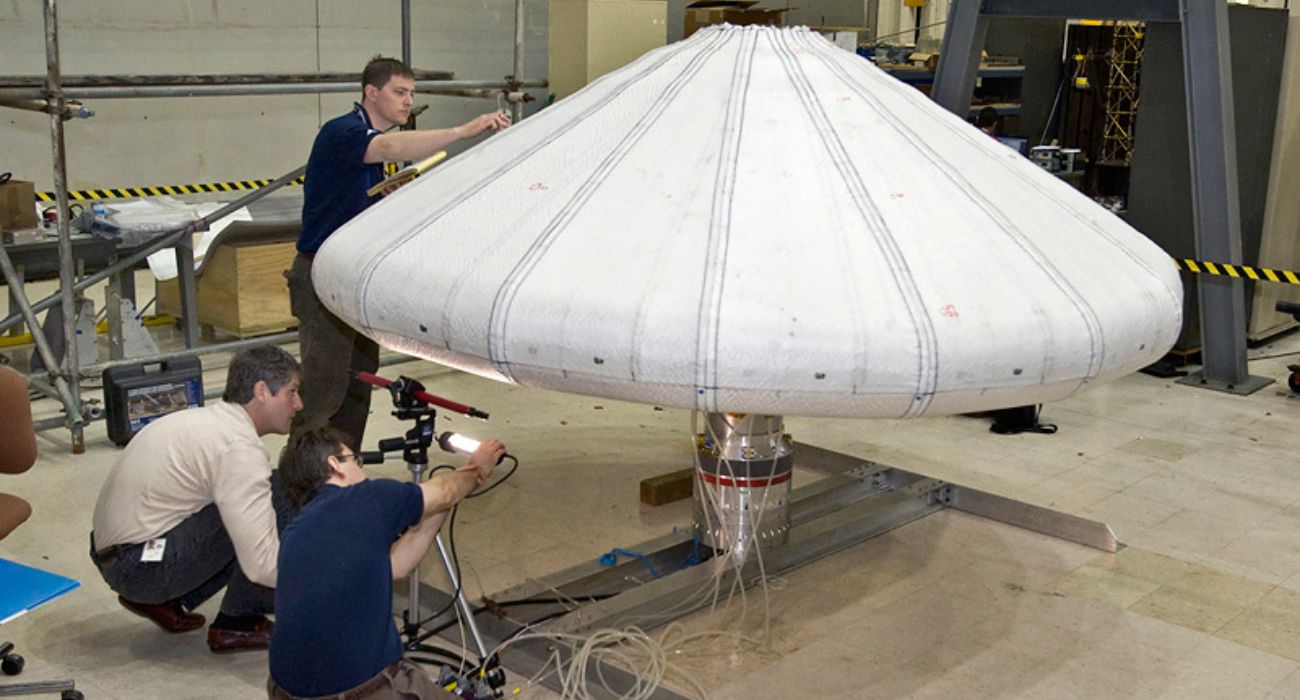 El escudo térmico inflable de la NASA pasa la prueba de reingreso